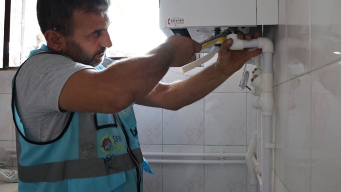 Büyükşehir’le Dilovası’nın hava kalitesi daha da iyileşecek;  Dilovası’nda 300 haneye doğalgaz desteği